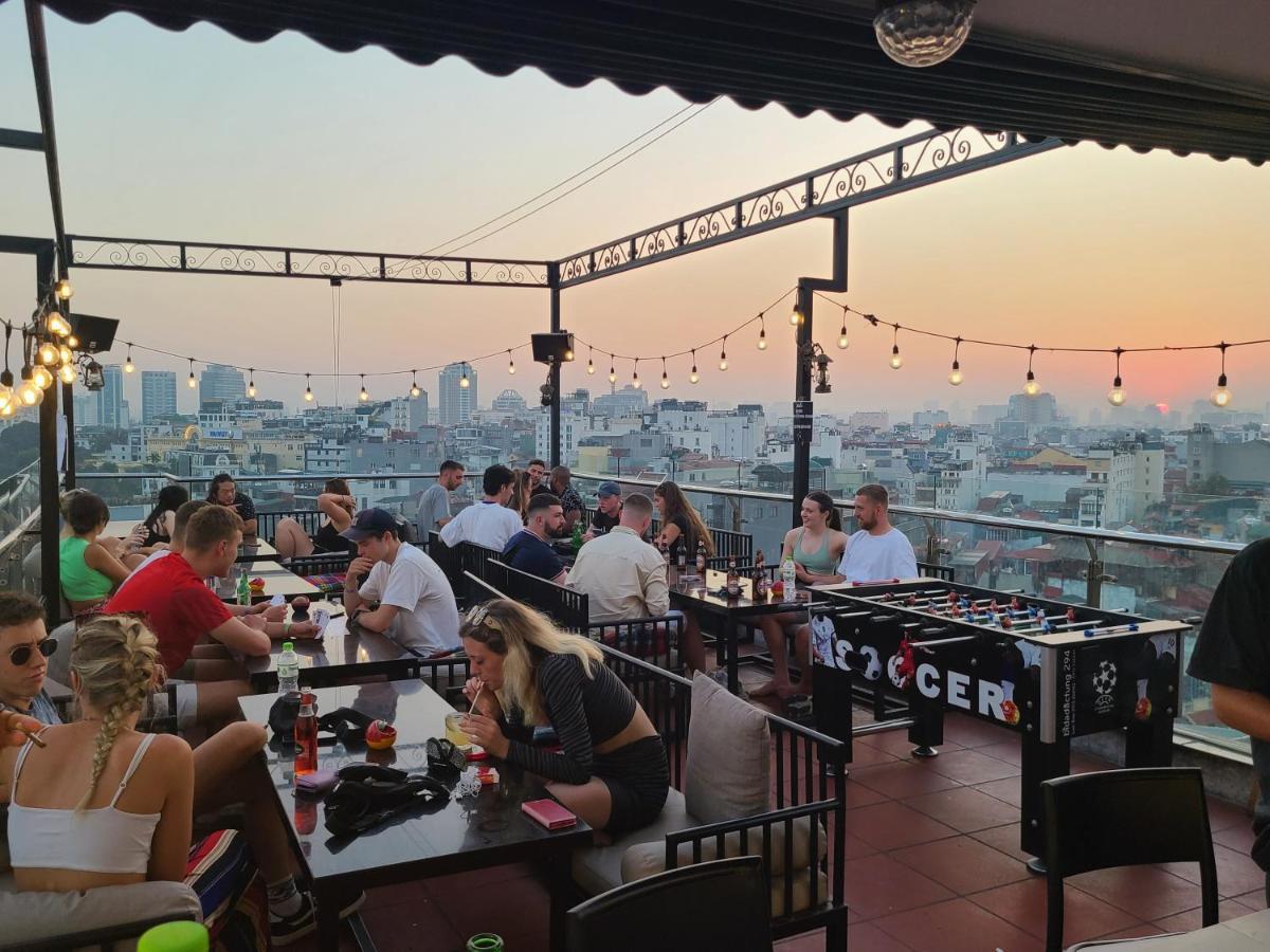 Hanoi Backpackers Hostel & Rooftop Bar Exterior photo